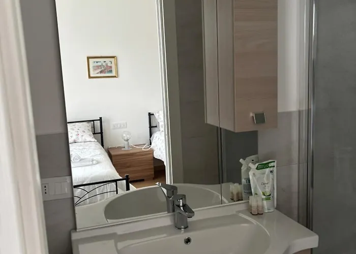 Roomestbb Bed & Breakfast